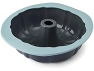 Chicago Metallic Silicone Fluted Cake Pan