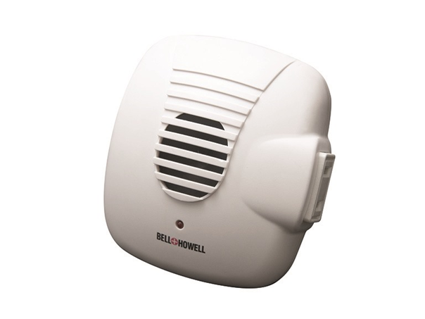 Bell + Howell Pest Repeller with Extra Outlet